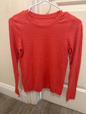 Lululemon Aries Red Orange Breeze By Long Sleeve Squad Seamless Crew Neck Top 4